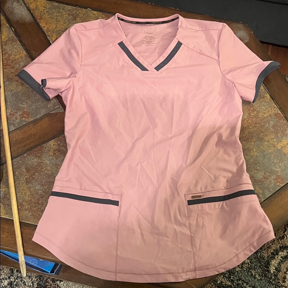 Cherokee Form Pink Short Sleeve scrub Top with Gray Trim, small.